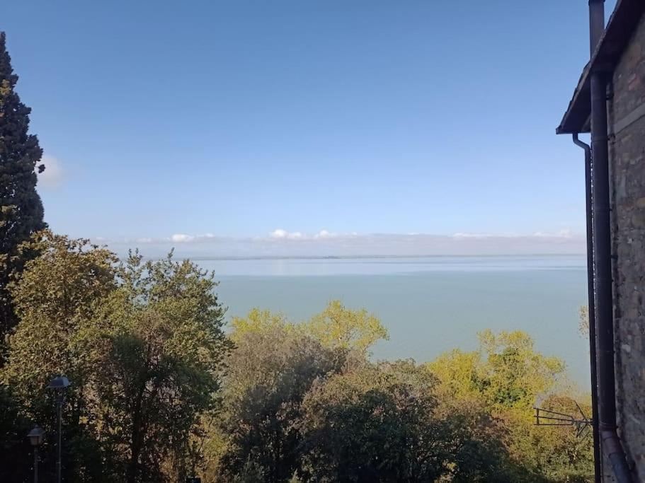 Willa Il Borgo Antico Monte del Lago Zewnętrze zdjęcie